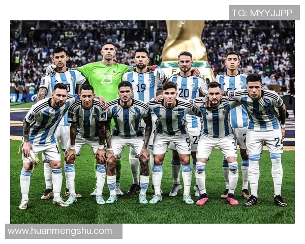 2026世界杯新球TRIOND亮相内置芯片助力实时追踪与判罚精准性提升